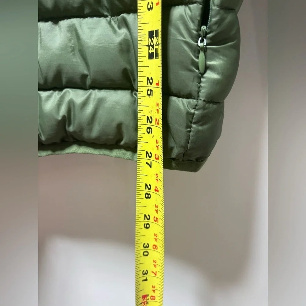 True Religion Olive Puffer Jacket Sz Sm chest measures 41”